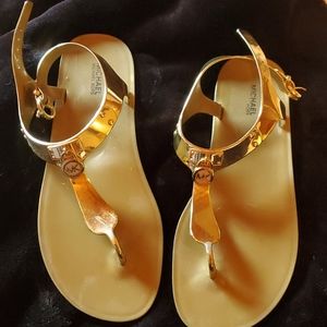 Michael Korea sandals